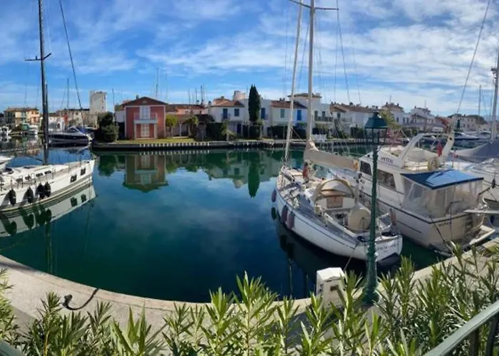 Charmant Appartement A Port Grimaud